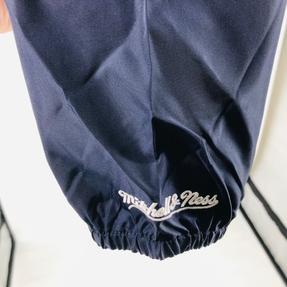 Men's Philadelphia 76ers Coaches Jacket Style # 6388A Size: XL - Picture 4 of 5